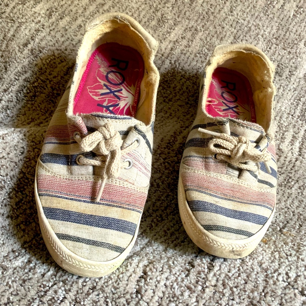 Roxy slip on shoes